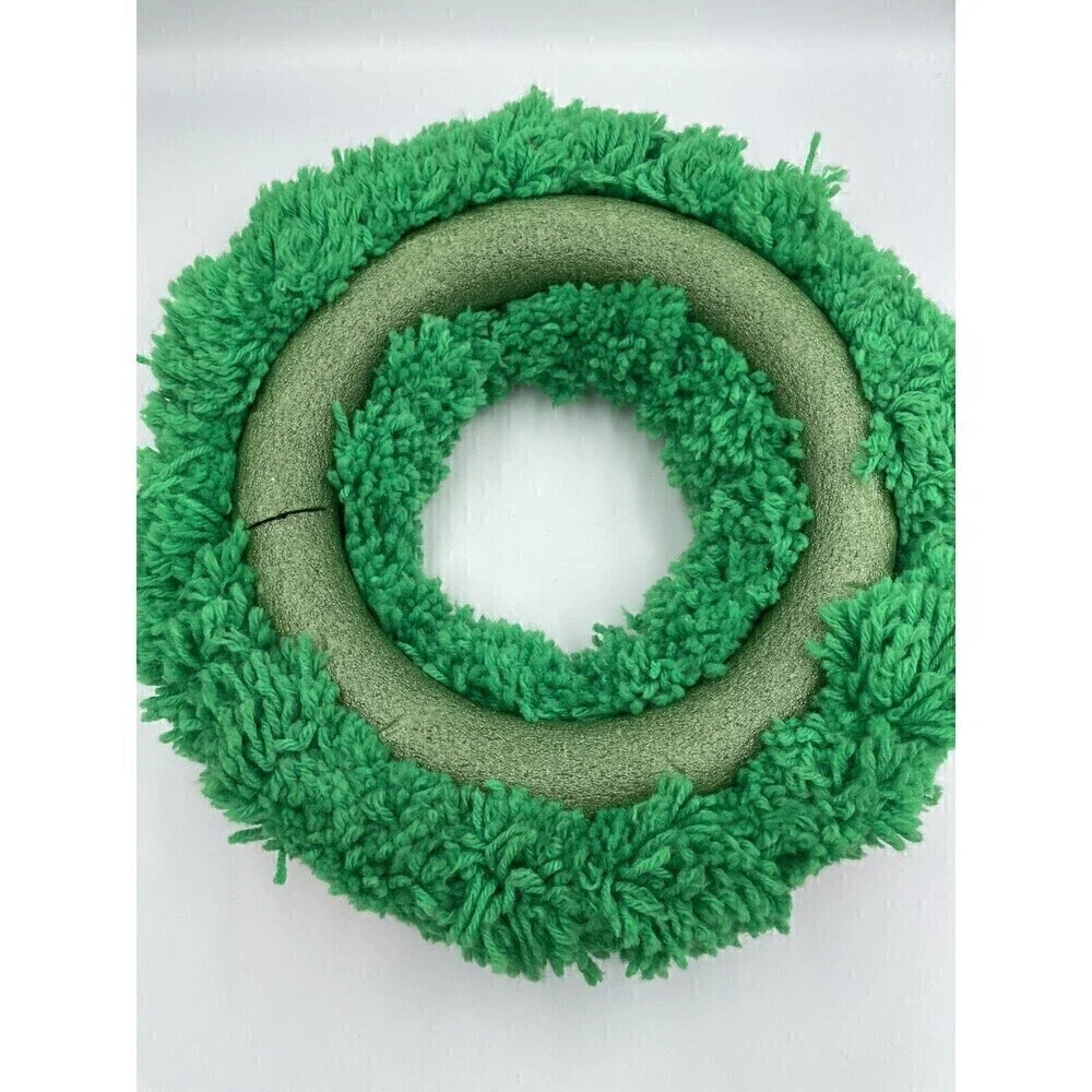 Vintage Handmade Green Crocheted Christmas Wreath  Red  Bow Holly Berries 14